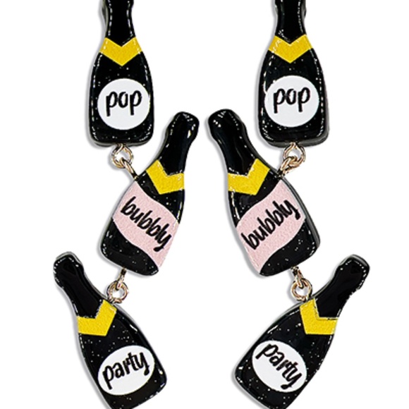 3 Connected Wine Bottle Earring - Picture 1 of 2